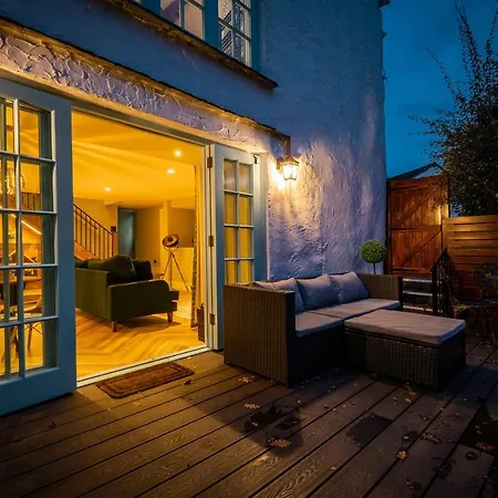 Stable End Hot Tub Stunning Cottage, Double Shower, Copper Bath And Original Beams * باونيس أون وينديرمير